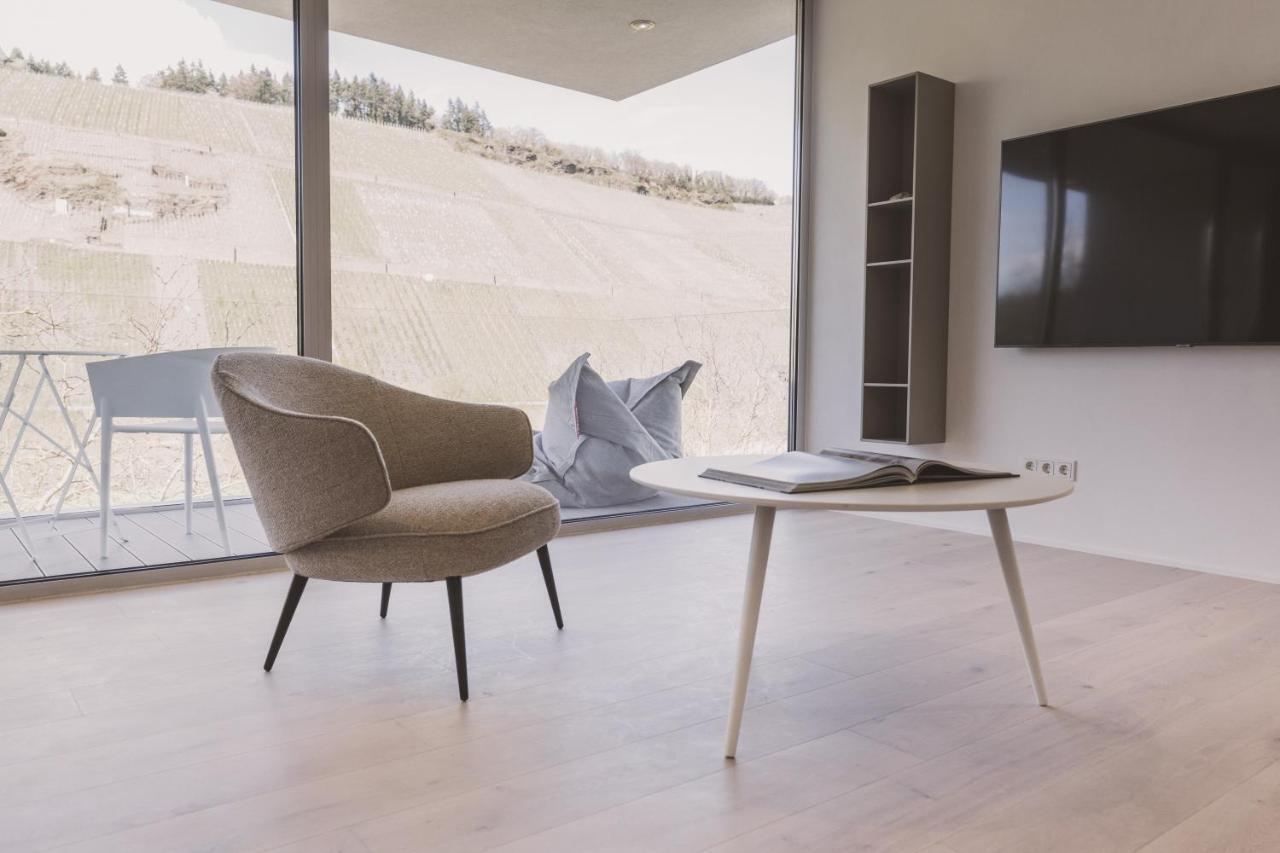 Steillage - Design Moselsuiten Mit Panoramablick Und Apartment