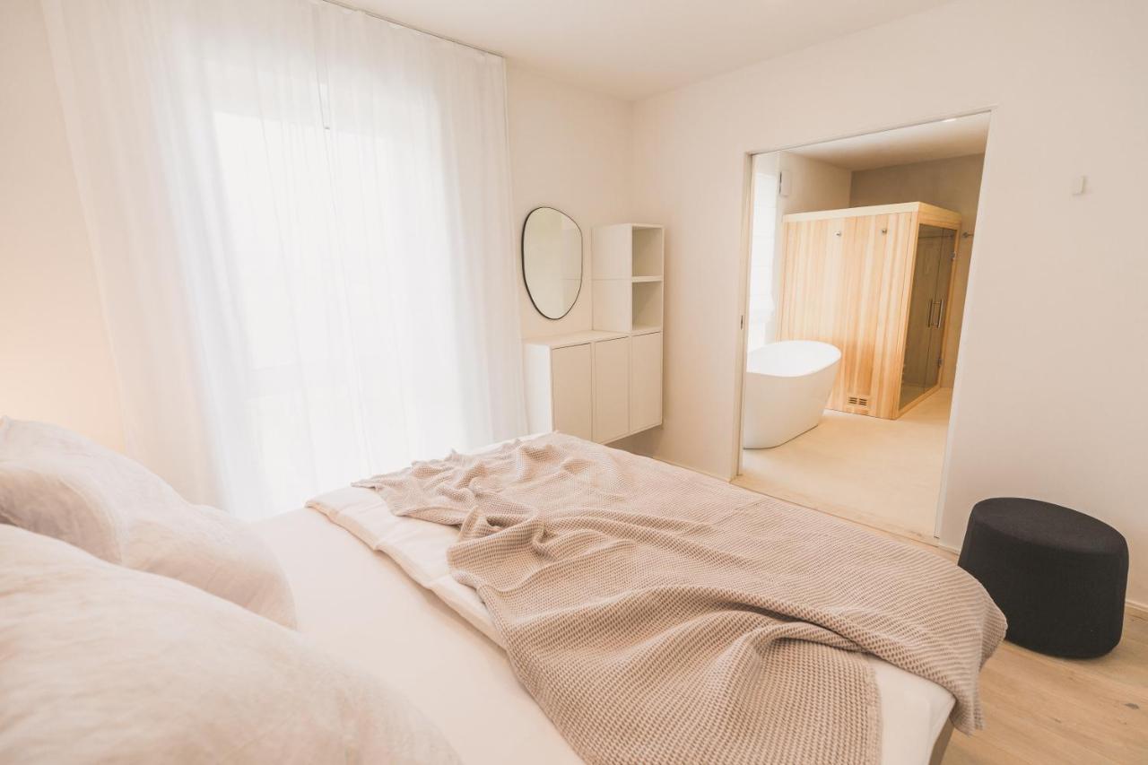 Steillage - Design Moselsuiten Mit Panoramablick Und Brauneberg