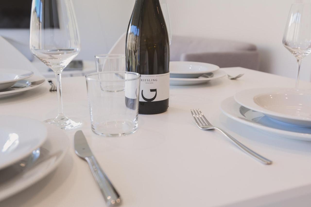 Steillage - Design Moselsuiten Mit Panoramablick Und Apartment